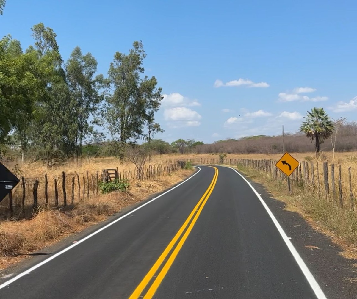 Após novas entregas, Vale do Sambito tem quase 90% das estradas em boas condições