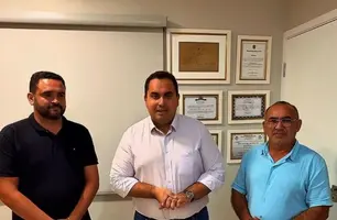 Após reunião com Georgiano Neto, prefeito de Assunção do Piauí anuncia obras (Foto: Reprodução)