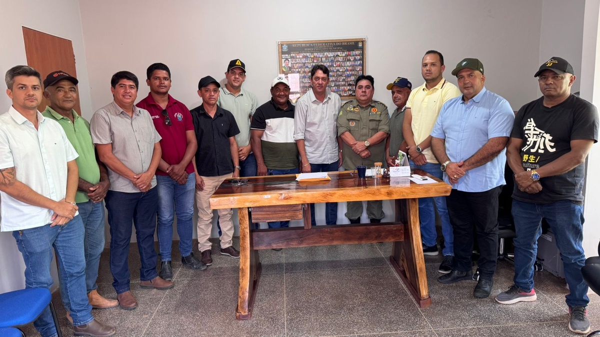 Autoridades se reúnem para discutir segurança pública em Riacho Frio