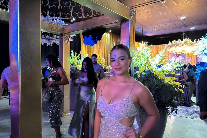 Daisy Milionaria Pamplona Daisy Milionaria Pamplona