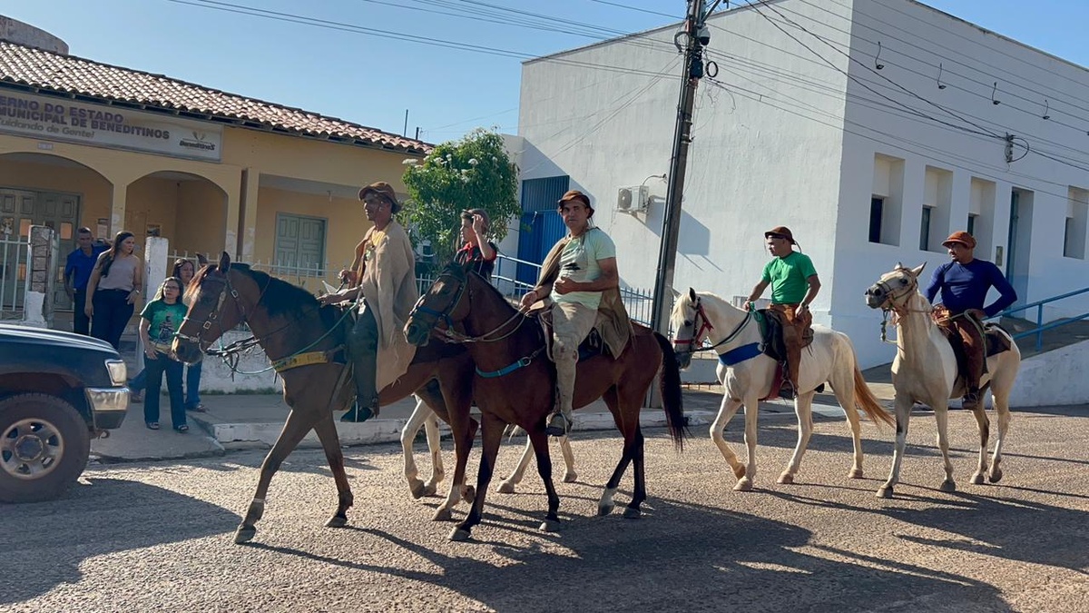 Beneditinos celebra Dia do Vaqueiro
