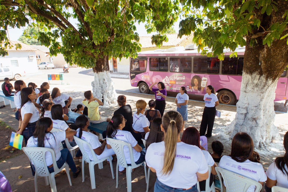 Carreta da Mamografia realiza exames gratuitos em Teresina durante Outubro Rosa