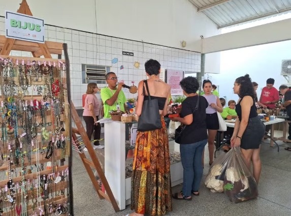 Casa de Maria arrecada itens para o tradicional Bazar das Marias