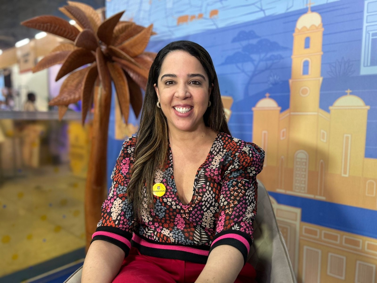 Coordenadora da Uninassau comenta demandas no mercado odontológico