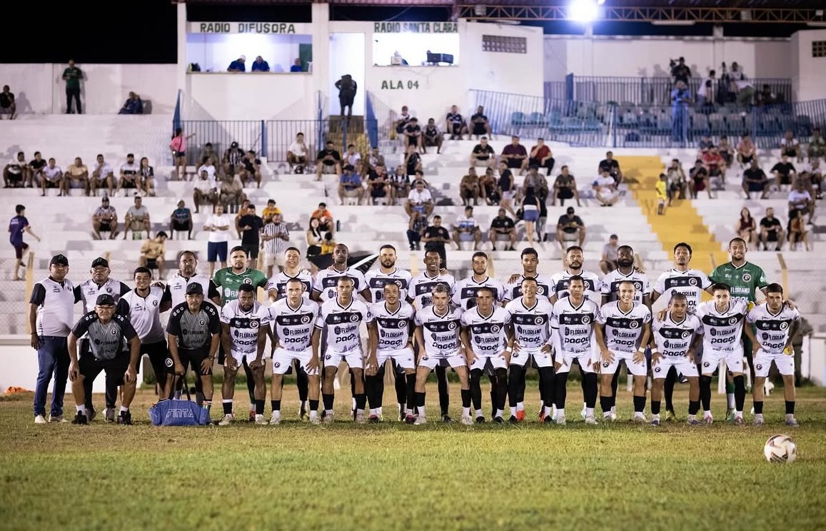 Corisabbá conquista título do Piauiense Série B após 30 anos de jejum