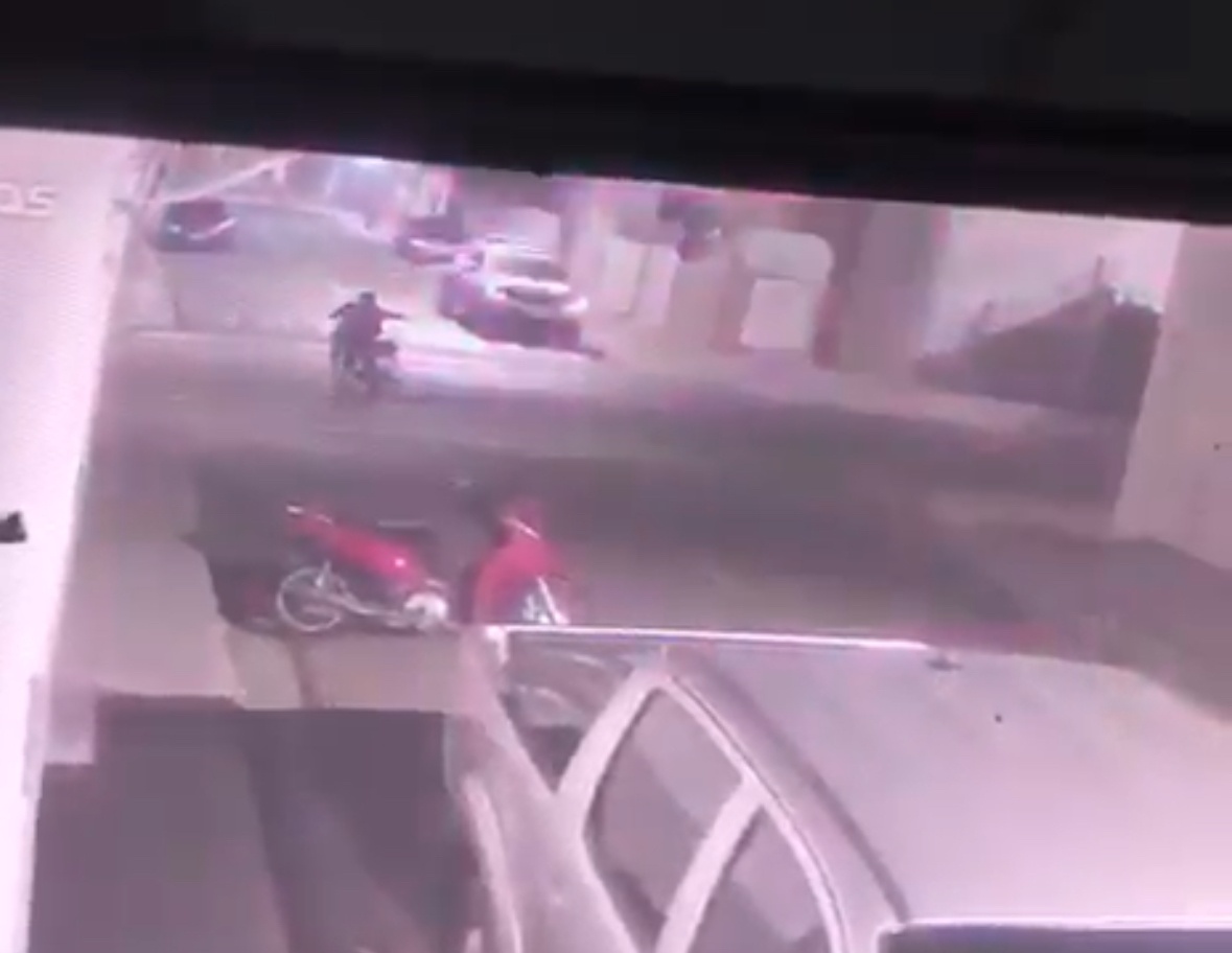 Criminoso furta moto durante a madrugada no centro de Teresina