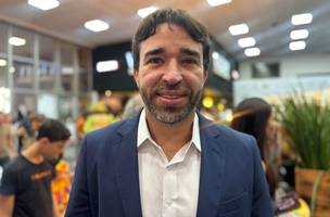 Deputado Marden Menezes destaca apoio a programas sociais na Feira dos Municípios (Foto: Conecta Piauí) Deputado Marden Menezes destaca apoio a programas sociais na Feira dos Municípios (Foto: Conecta Piauí)