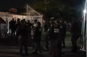 Despedida do policial Igor da Costa Alves emociona colegas e familiares (Foto: Reprodução)