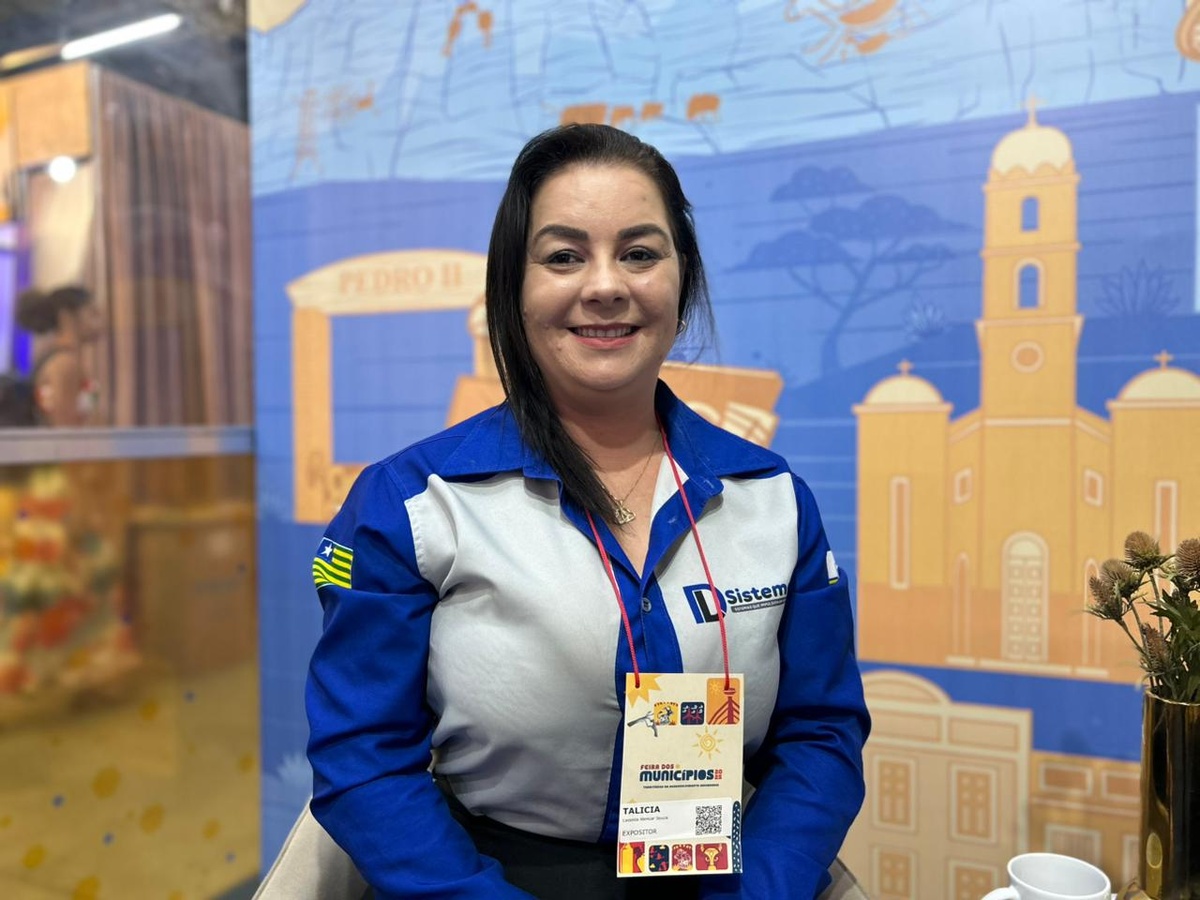 Diretora da DL Sistema fala sobre inovação e gestão pública na Feira dos Município