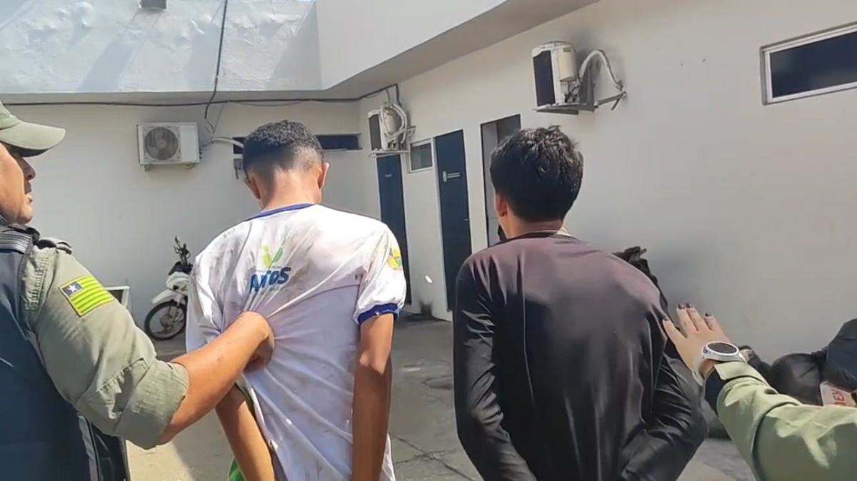 Dupla é presa após tentar assaltar sargento da PM e fugir pela BR-343, em Teresina