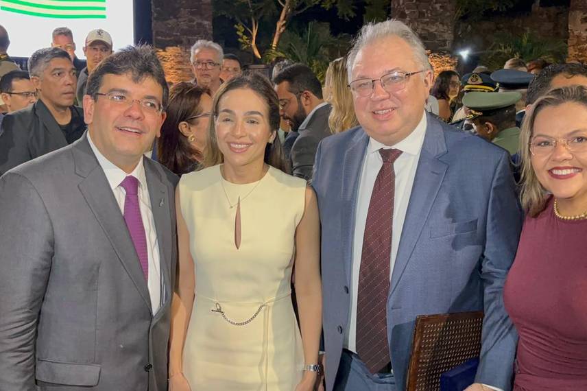 Em Parnaíba, Governo homenageia 24 personalidades com a Ordem do Mérito Renascença Em Parnaíba, Governo homenageia 24 personalidades com a Ordem do Mérito Renascença