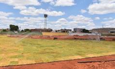 Estádio Helvídio Nunes recebe sistemas de drenagem e de irrigação do gramado