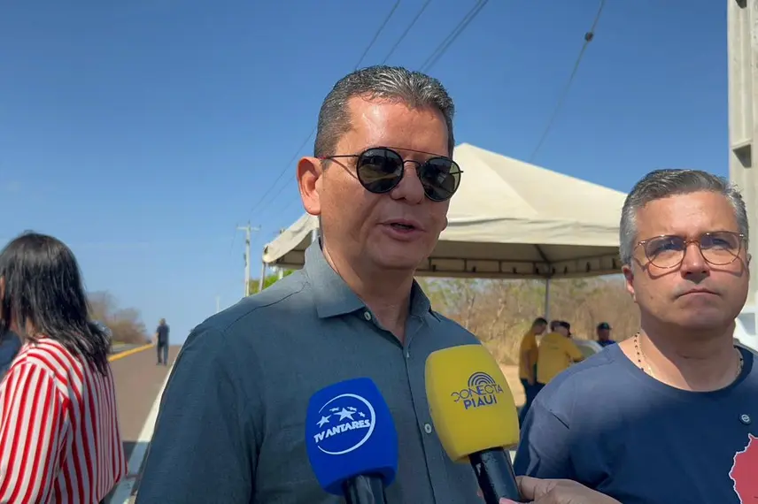 Governador entrega obras e participa de plenária do Diálogos pelo Piauí em Valença