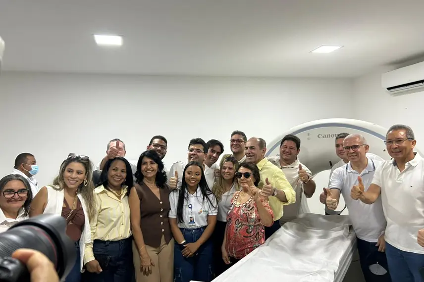 Governador entrega obras e participa de plenária do Diálogos pelo Piauí em Valença