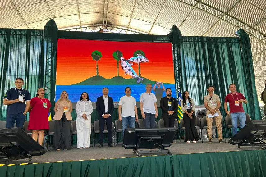 Governador entrega obras e participa de plenária do Diálogos pelo Piauí em Valença
