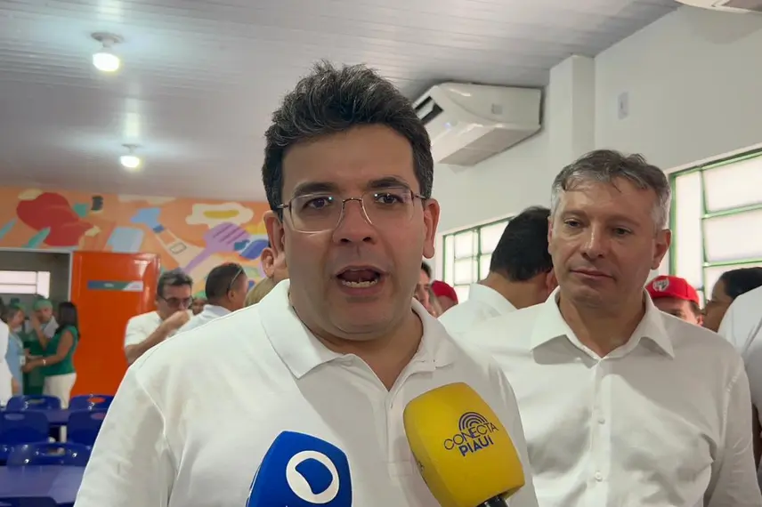 Governador entrega obras e participa de plenária do Diálogos pelo Piauí em Valença