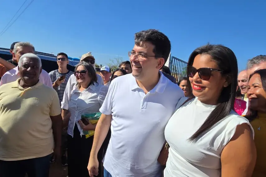 Governador entrega obras e participa de plenária do Diálogos pelo Piauí em Valença