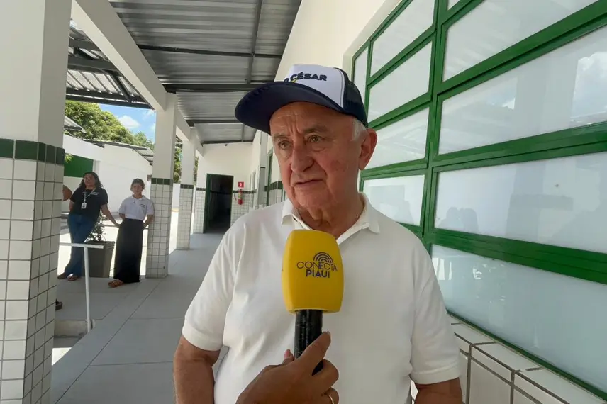 Governador entrega obras e participa de plenária do Diálogos pelo Piauí em Valença