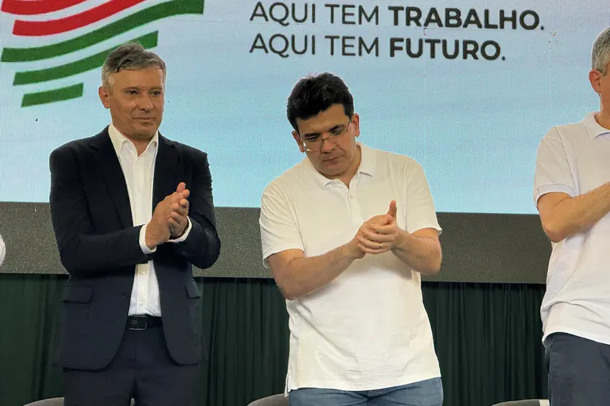 Governador entrega obras e participa de plenária do Diálogos pelo Piauí em Valença