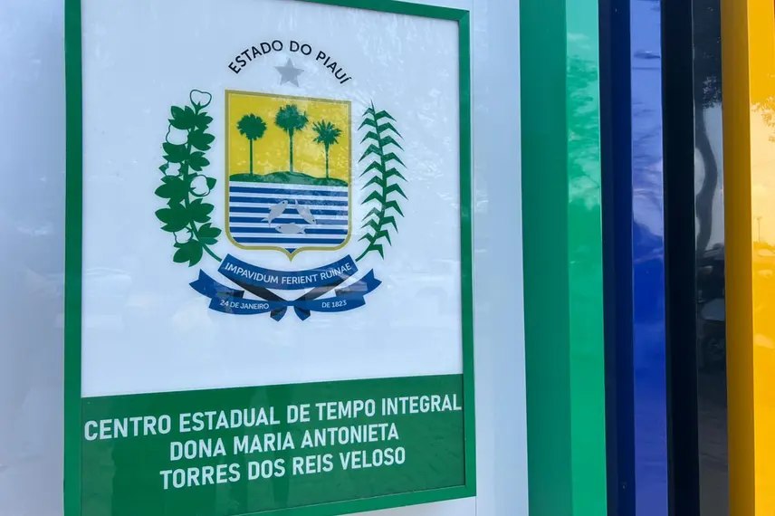 Governador entrega obras e participa de plenária do Diálogos pelo Piauí em Valença