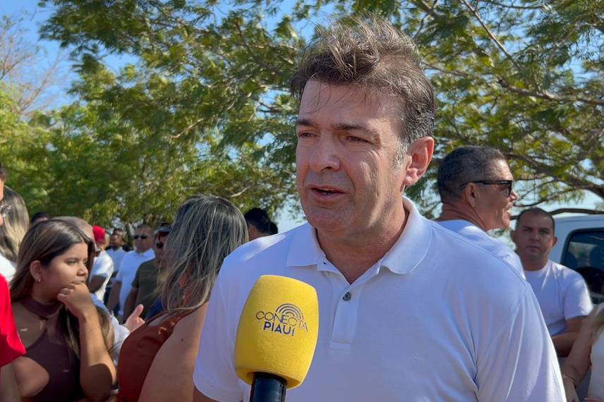 Governador entrega obras e participa de plenária do Diálogos pelo Piauí em Valença