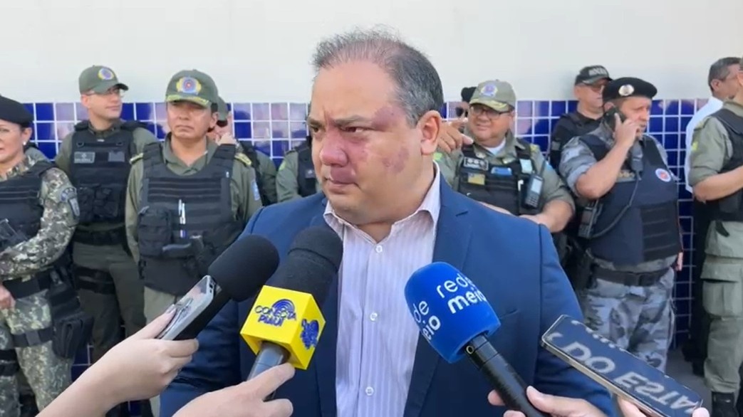 Governador inaugura Batalhão da PM na zona Leste de Teresina e entrega viaturas