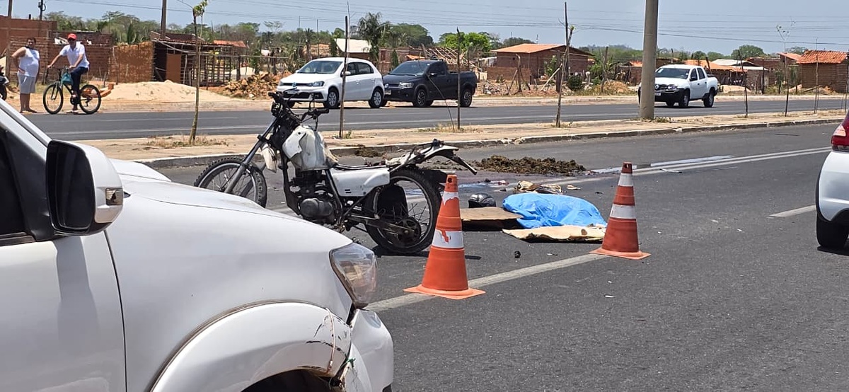 Homem de 42 anos morre após colidir motocicleta com vaca na zona Norte de Teresina