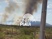 Incêndio atinge área de preservação após capotamento de veículo em Parnaguá