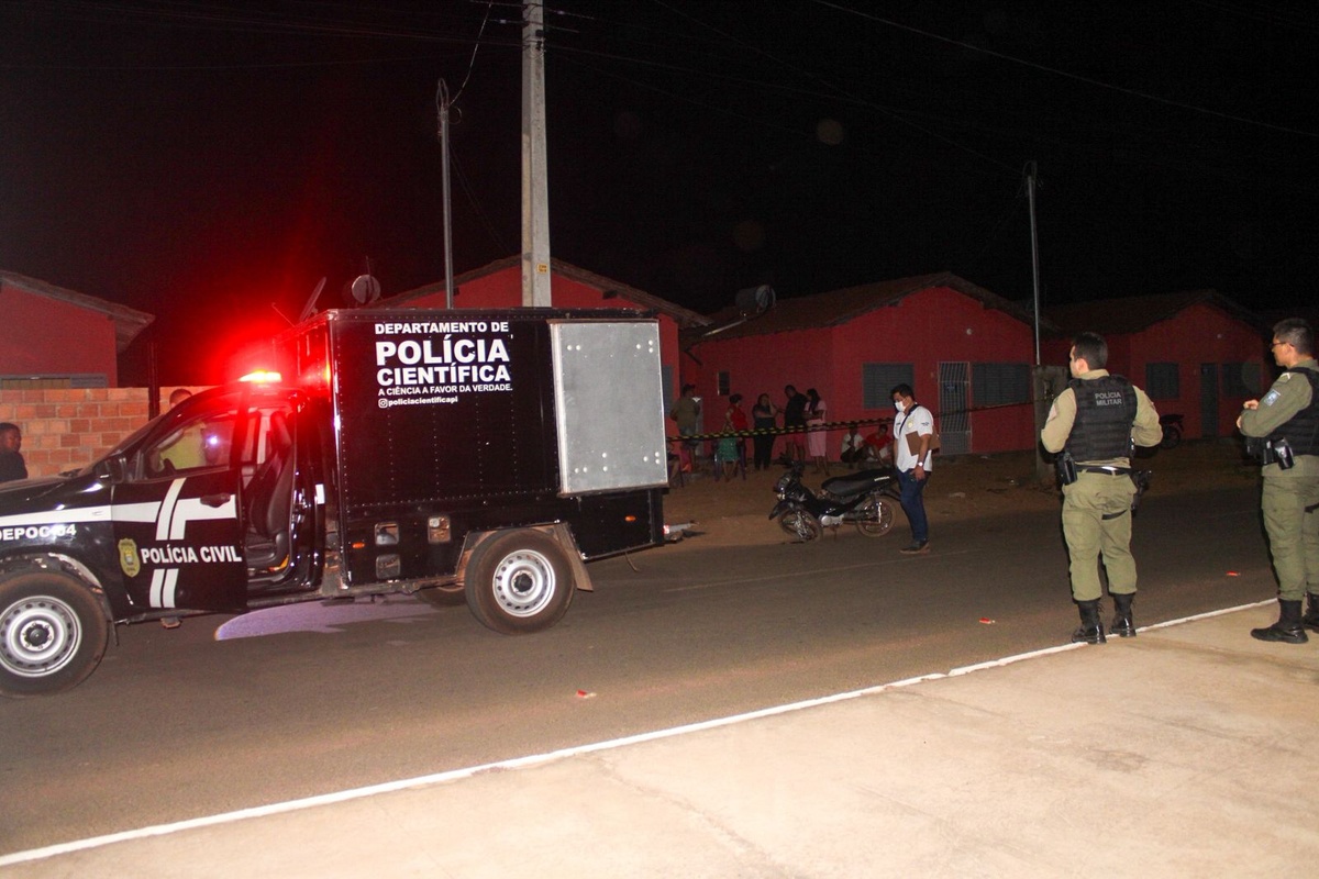 Jovem morre em grave acidente de moto na madrugada em Piripiri