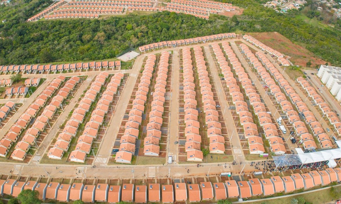 Lula entrega 2.837 moradias do Minha Casa, Minha Vida nesta segunda
