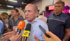 Marcelo Castro visita estande de Aroazes e elogia Feira dos Municípios