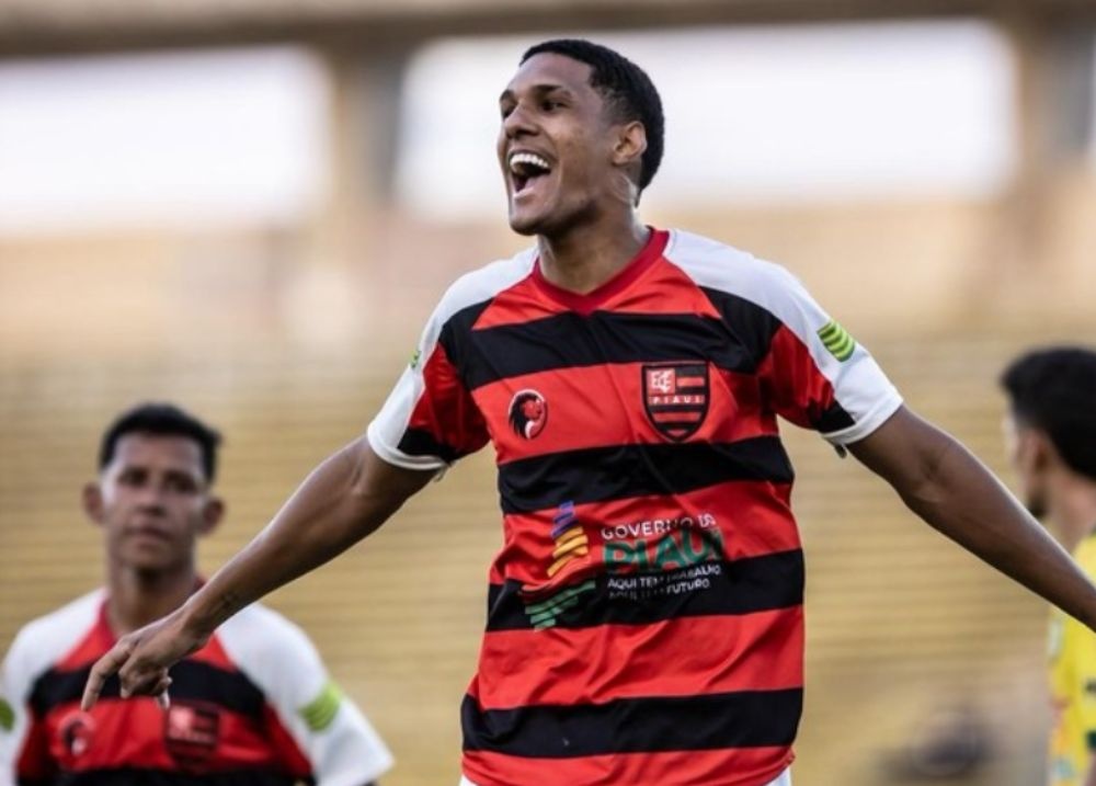 Matheus Bambu, do Flamengo-PI