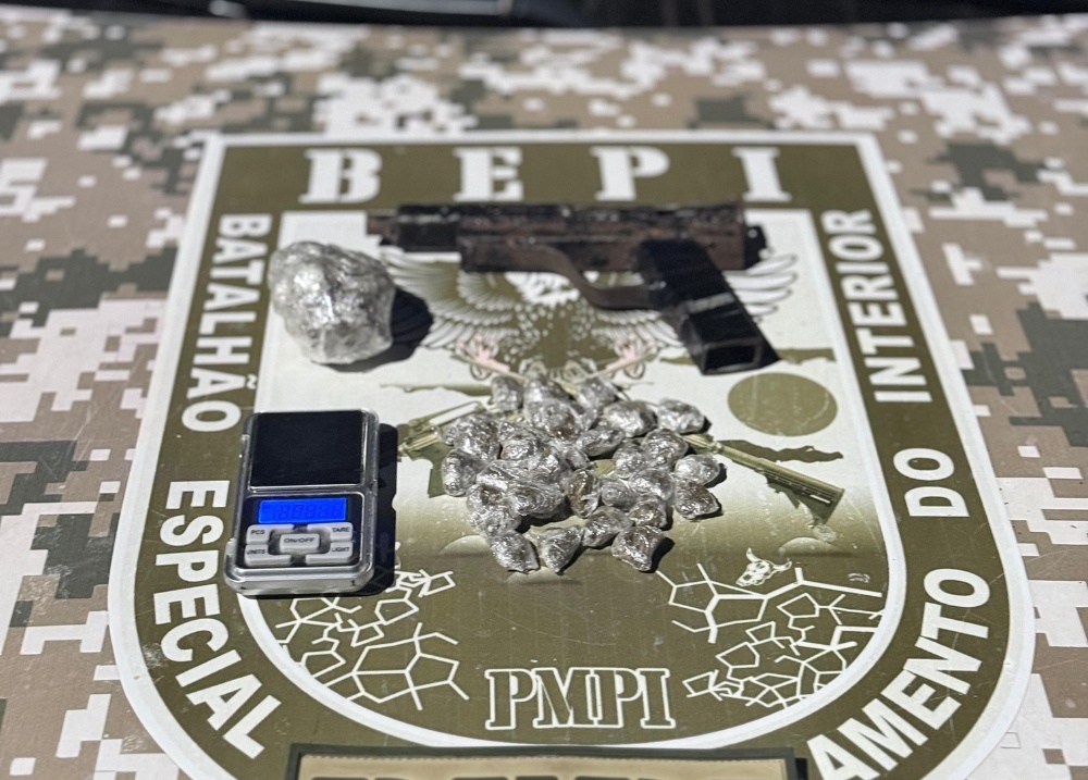 Metalúrgico é preso suspeito de fabricar armas para facção criminosa em Teresina