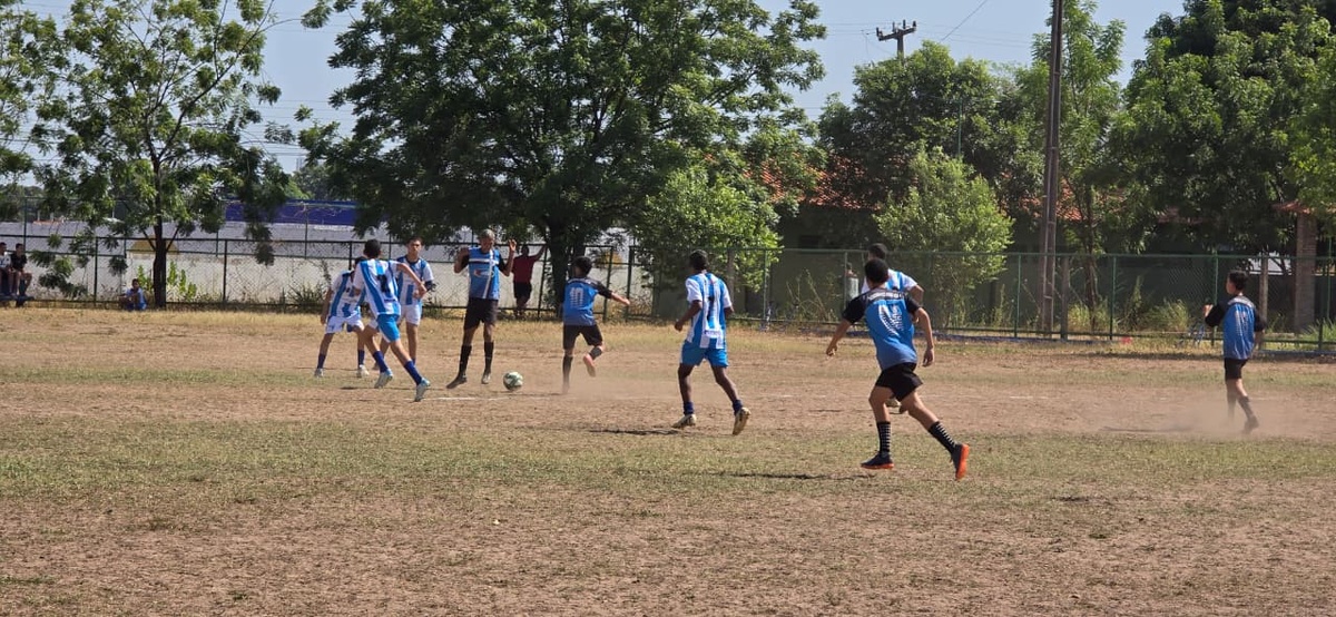 Mônaco e Dirceu conquistam títulos na Copa Sudeste de Futebol e Futsal em Teresina