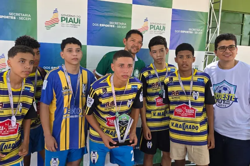 Mônaco e Dirceu conquistam títulos na Copa Sudeste de Futebol e Futsal em Teresina