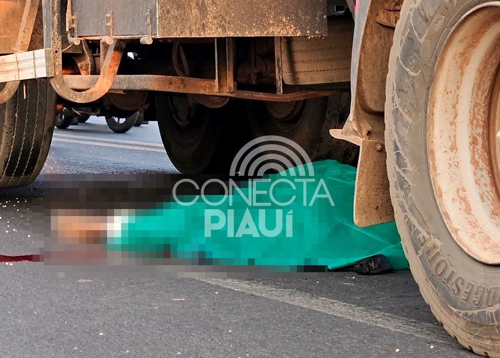 Motociclista morre após ser atropelado por caminhão em ponte de Teresina