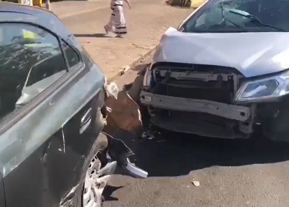 Motorista embriagado causa acidente e atinge dois carros na zona Sul de Teresina