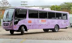 Ônibus Lilás leva atendimento e informação a quatro municípios do Piauí