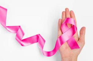 Outubro Rosa alerta para prevenção e diagnóstico precoce do câncer de mama (Foto: Reprodução)
