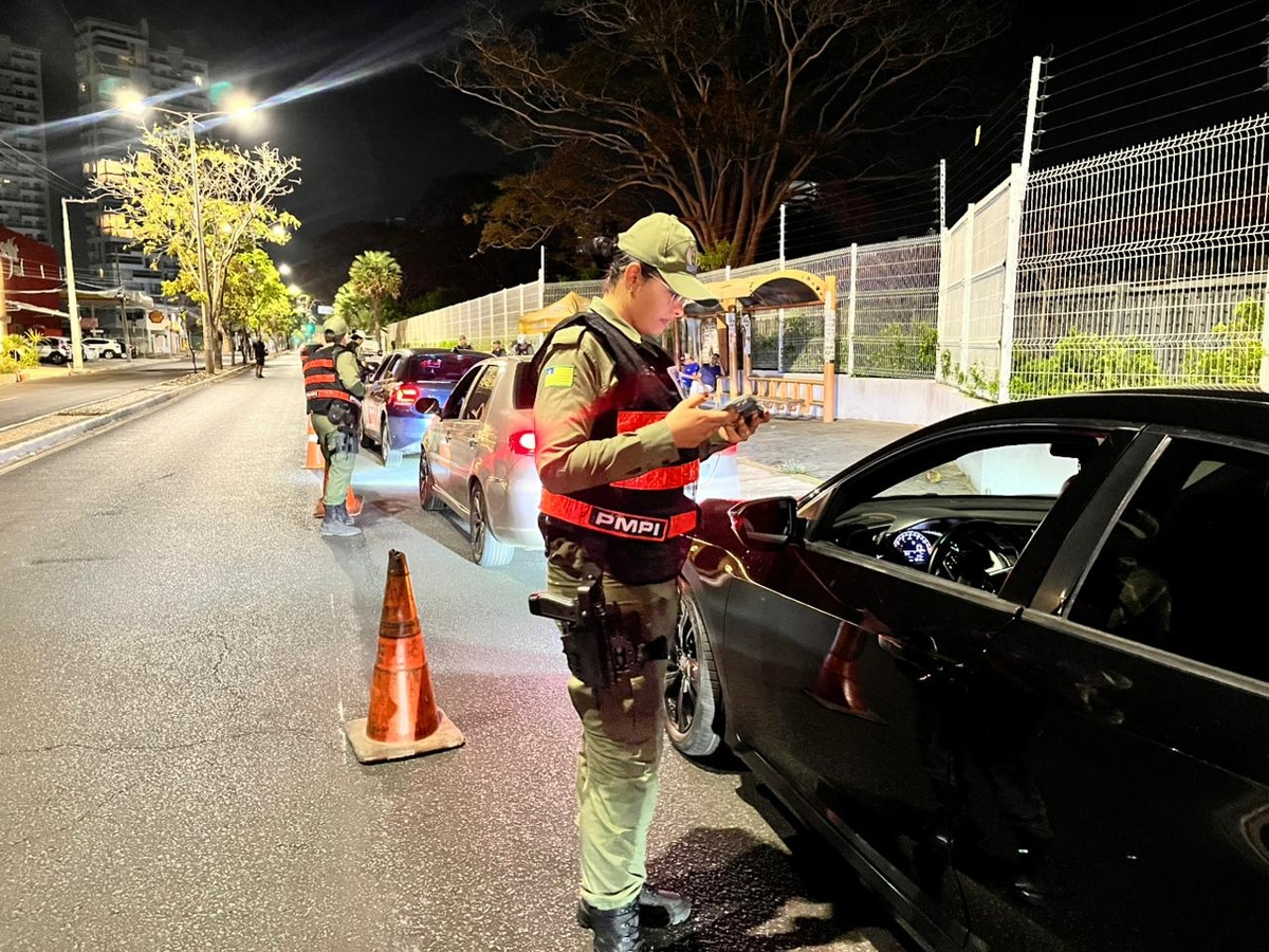 Polícia Militar prende dez pessoas durante operação de trânsito em Teresina