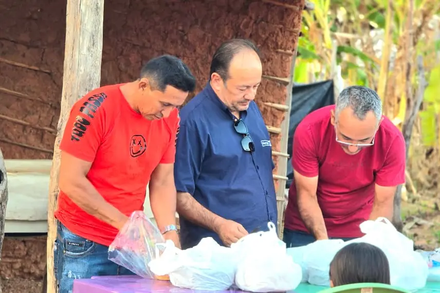 Portais Conecta Piauí e R10 realizam  ação social em comunidade carente de Nazária