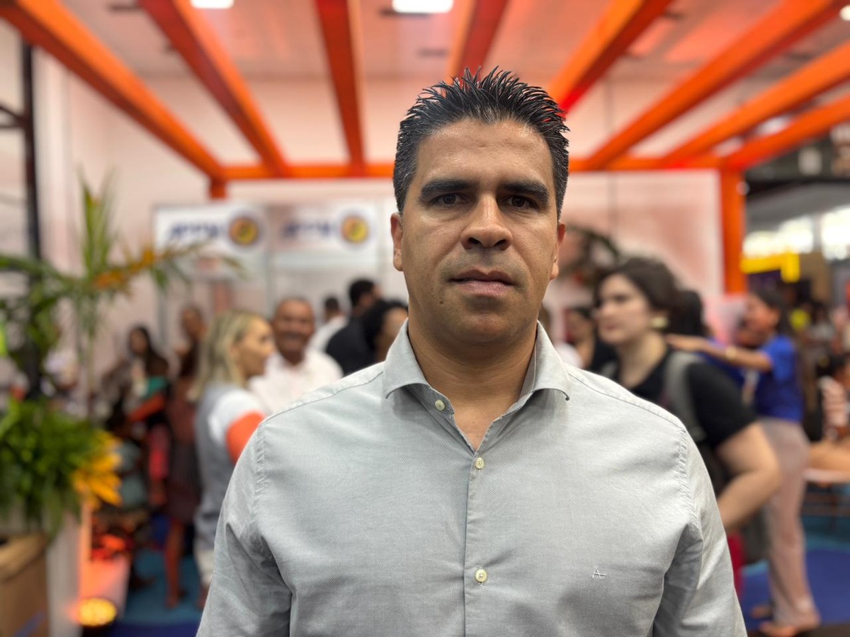 Prefeito Belauto Bigode destaca parcerias e novos projetos na Feira dos Municípios