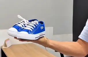 Prefeito de José de Freitas entrega kits escolares para Educação Infantil (Foto: Reprodução)