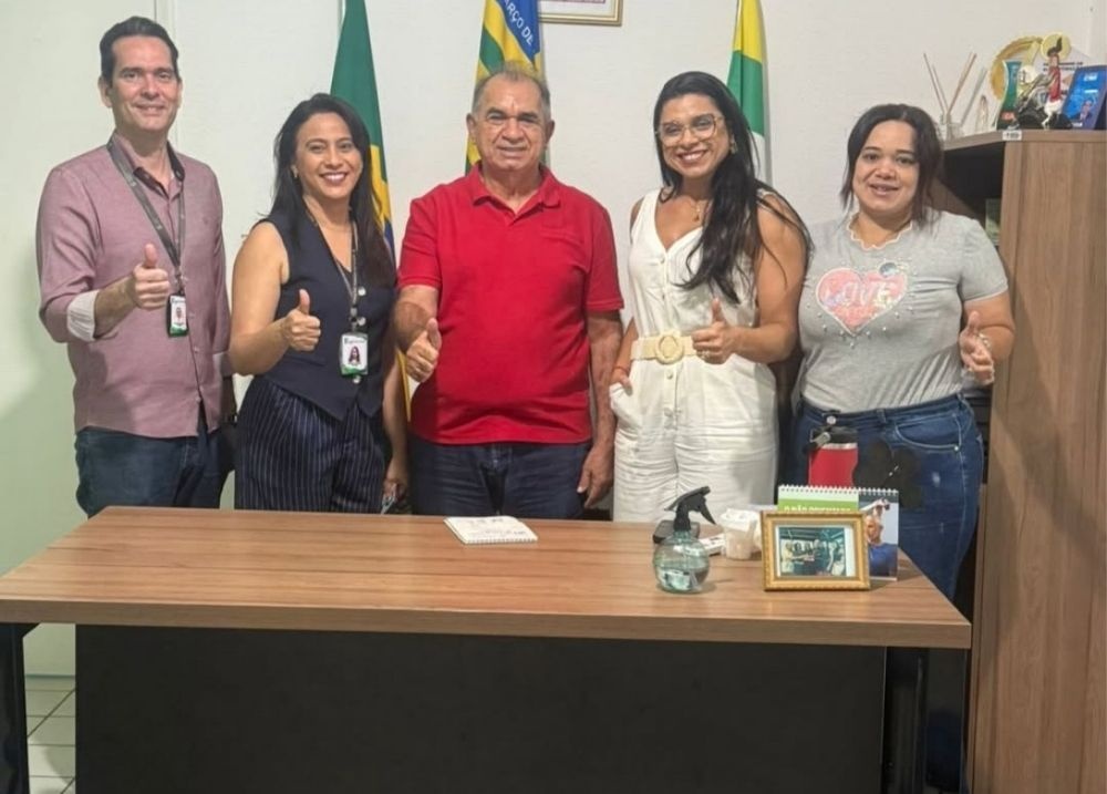 Prefeito de Pau D’árco do Piauí realiza reunião voltada ao avanço da educação