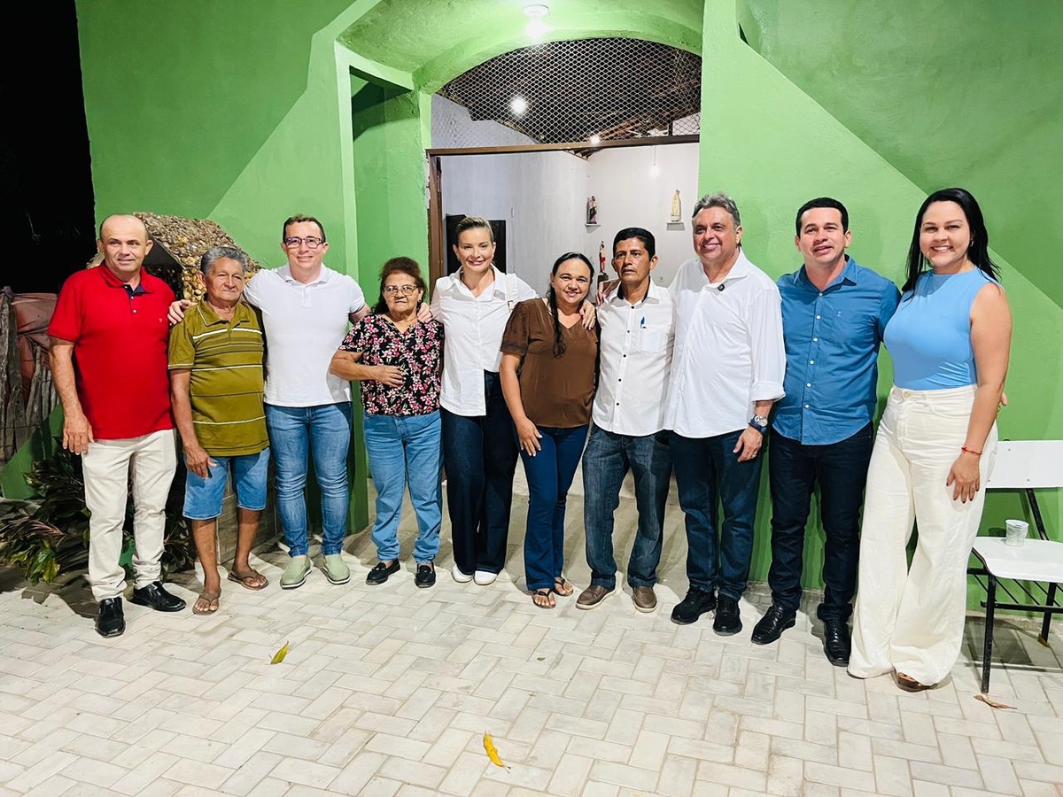 Prefeitura de Caxingó inaugura praça na localidade Jacobina