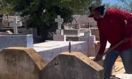 Prefeitura de Dirceu Arcoverde realiza limpeza e capina no Cemitério Municipal (Foto: Reprodução)