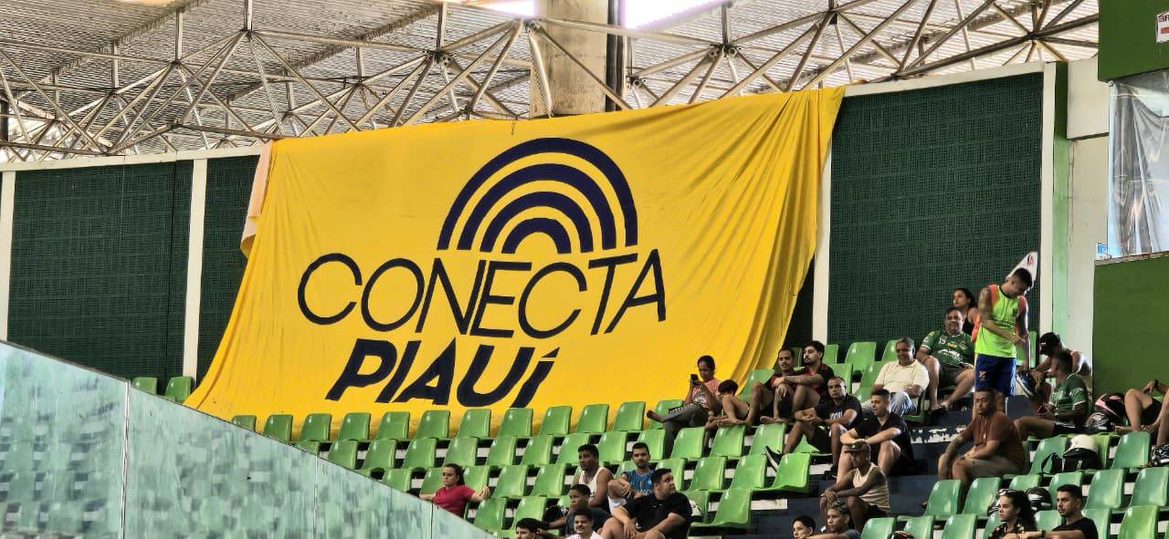 Primeiro dia da Copa Nordeste de Futsal agita a Arena Verdão