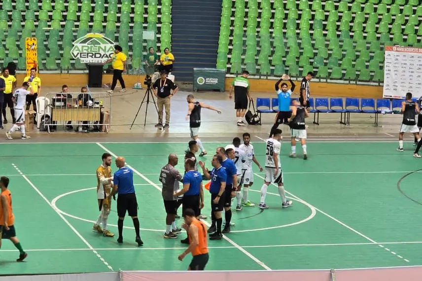 Primeiro dia da Copa Nordeste de Futsal agita a Arena Verdão