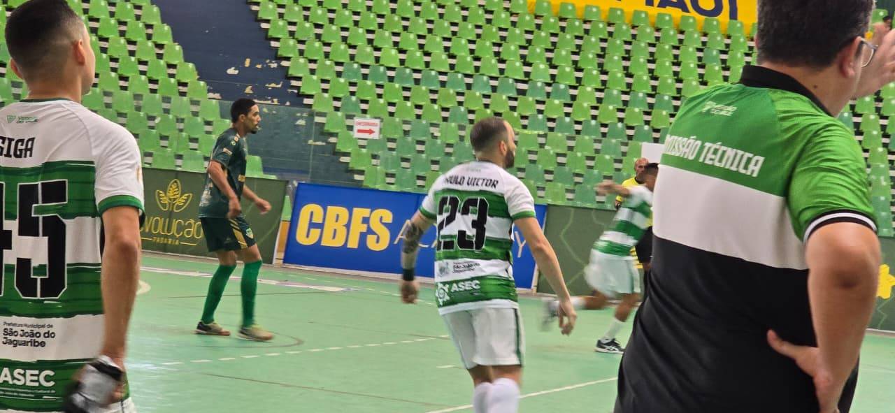 Primeiro dia da Copa Nordeste de Futsal agita a Arena Verdão