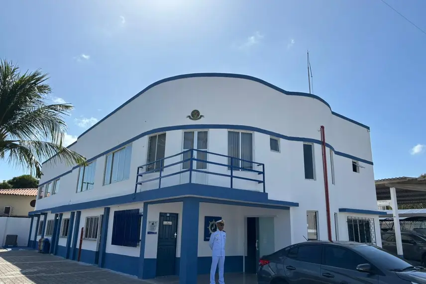 Rafael Fonteles é condecorado com a mais alta honraria da Marinha do Brasil